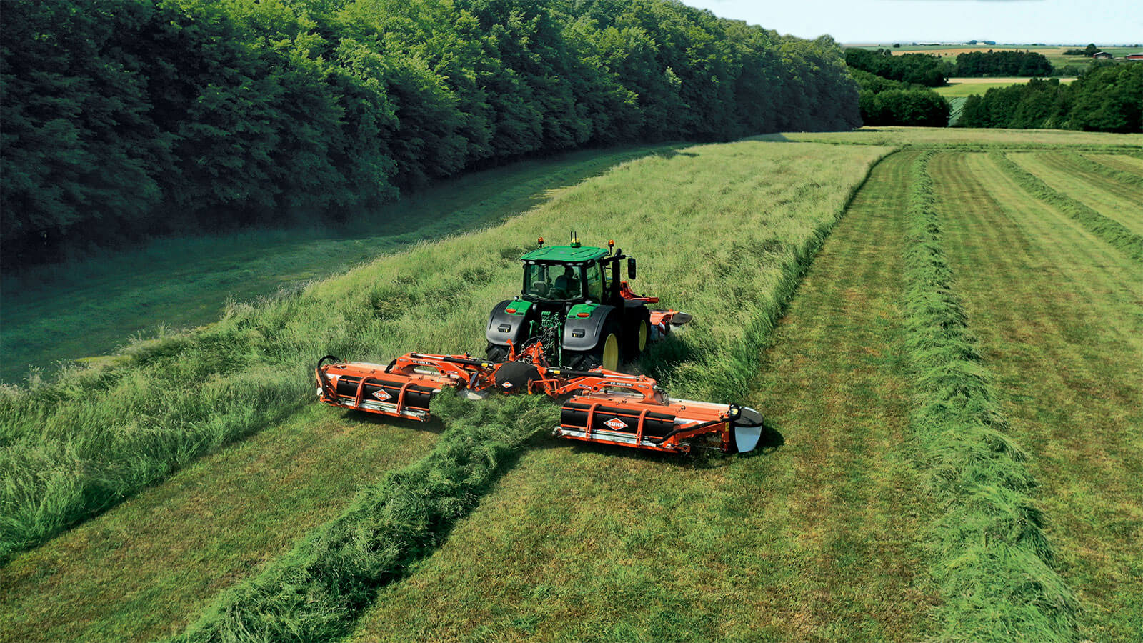 Mower conditioner with swath grouper FC 1030 RA | KUHN