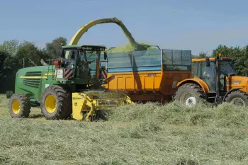 Řidič zvyšuje produktivitu s běžnými zakládkami tvořenými systémem MERGE MAXX