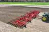 The KUHN 5640 cultivator at work